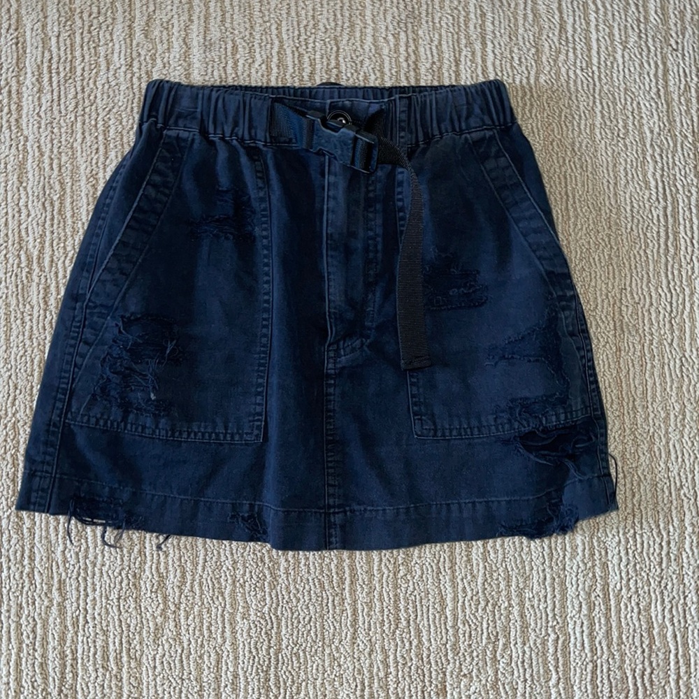 LF carmar buckle black mini skirt